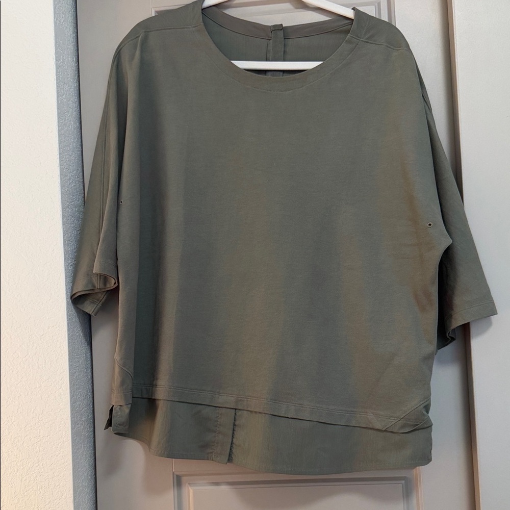 Lululemon Olive Green Women's Relaxed Top